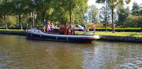 f3ef86f6-6ce0-4f6f-9f83-53c012c28418