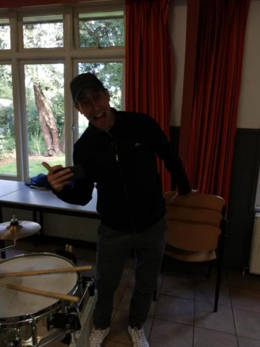 f9f5b932-9843-435a-90f2-9dc94bc1676d